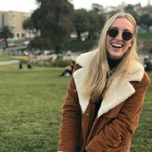 Meet your Posher, Ally